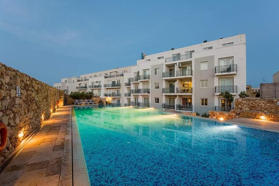 Your Room, Your Apartment, Your Shared Pool Marsalforn Exterior foto