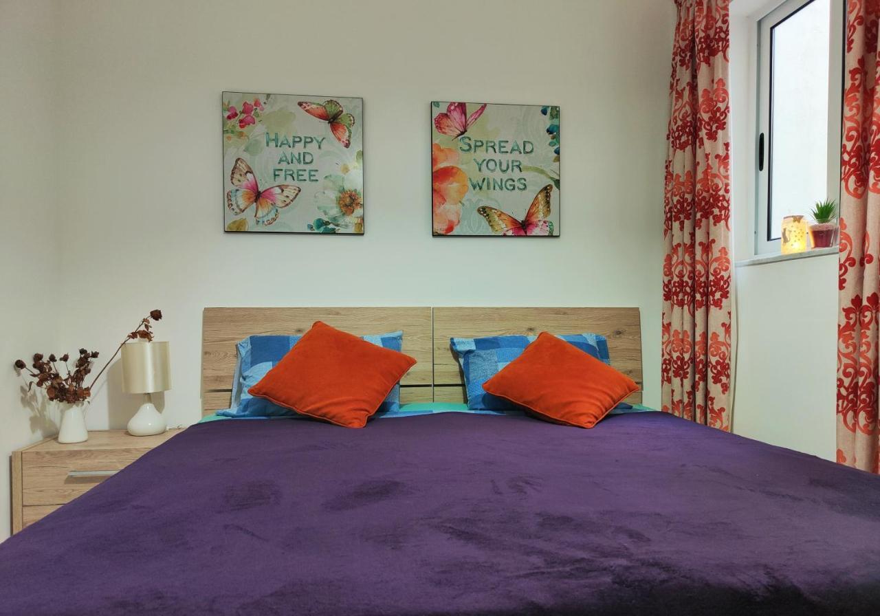 Your Room, Your Apartment, Your Shared Pool Marsalforn Exterior foto