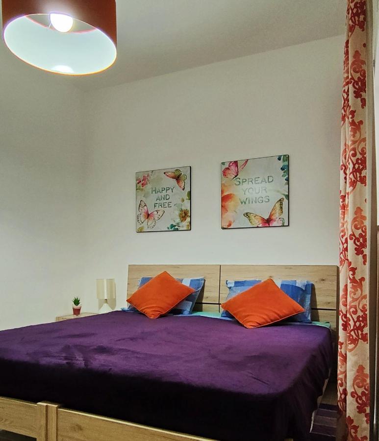 Your Room, Your Apartment, Your Shared Pool Marsalforn Exterior foto