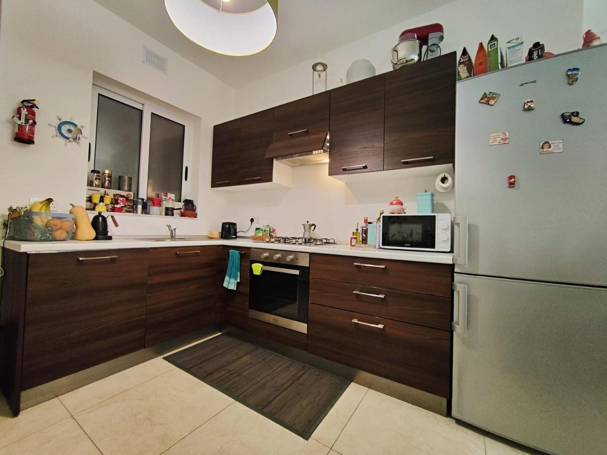 Your Room, Your Apartment, Your Shared Pool Marsalforn Exterior foto